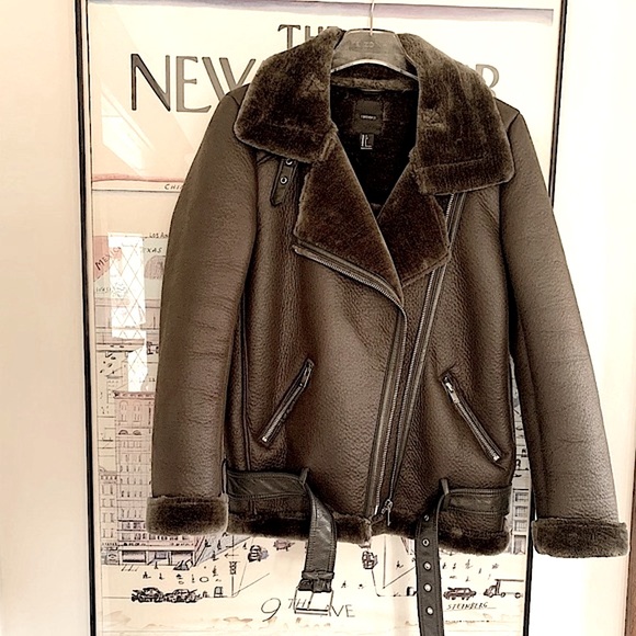 Forever 21 moss green faux suede|fur oversized aviator jacket size Small - Picture 1 of 13